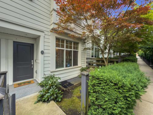 4-13636 81a Ave, Surrey, BC, V3W1H9 | Card Image