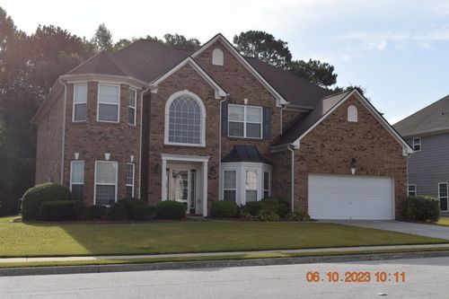 2689 Heritage Oaks Cir, Dacula, GA, 30019-7078 | Card Image