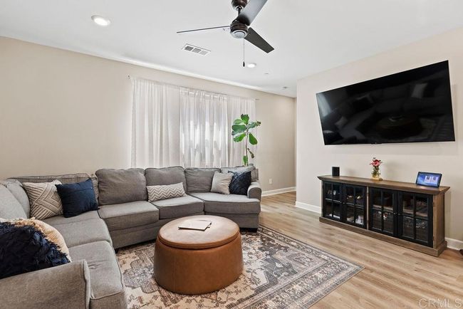 UNIT-4 - 1840 Mint Ter, Condo with 3 bedrooms, 4 bathrooms and 2 parking in Chula Vista CA | Image 12