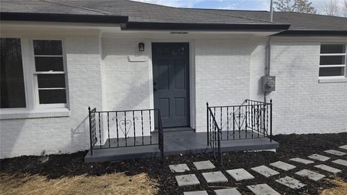 5432 Ash St, Forest Park, GA, 30297-4007 | Card Image