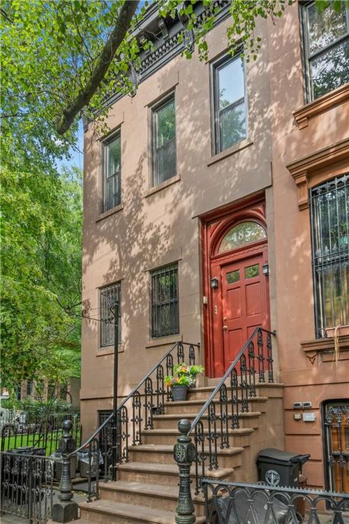 485 Clinton St, Brooklyn, NY, 11231-3352 | Card Image
