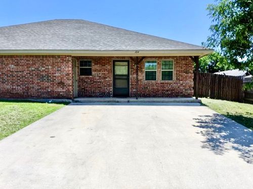 104 N Workman Rd, Decatur, TX, 76234-3315 | Card Image