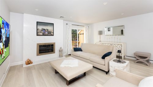 6 Lisa Ct, Dobbs Ferry, NY, 10522-2512 | Card Image