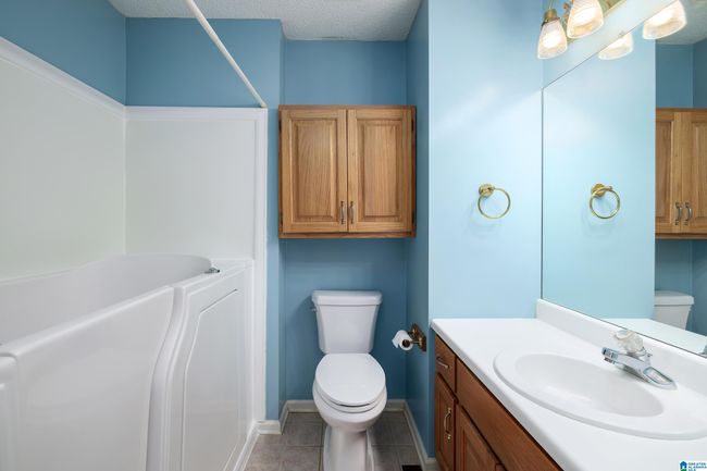 523 Seminole Trl, House other with 3 bedrooms, 3 bathrooms and null parking in PELL CITY AL | Image 43