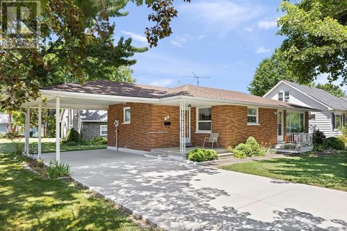 30 Crawford Ave, Tilbury, ON, N0P2L0 | Card Image