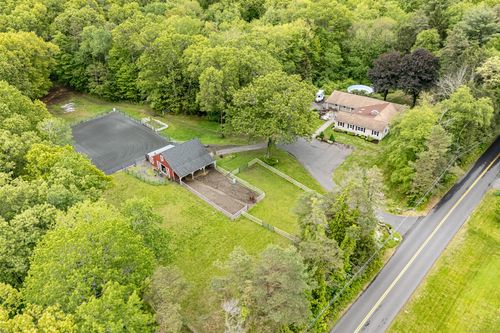 50 Loomis St, North Granby, CT, 06060-1200 | Card Image