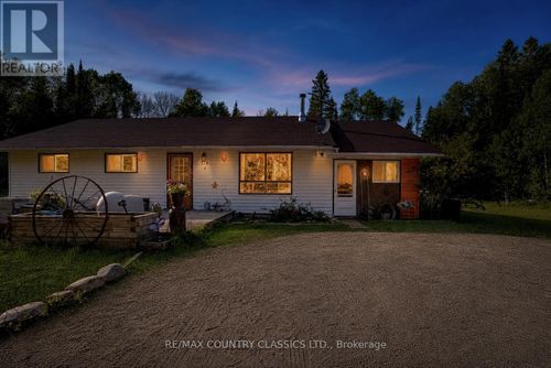 319 E Lake Rd, Maynooth, ON, K0L2S0 | Card Image
