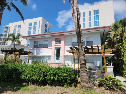 1-565 Golden Gate Pt, SARASOTA, FL, 34236-6631 | Card Image