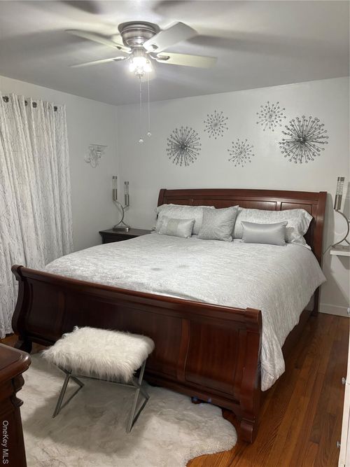 68-68 Hilltop Acres, Yonkers, NY, 10704-2849 | Card Image