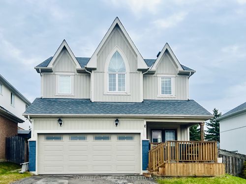 1033 Grandview St N, Oshawa, ON, L1K2S8 | Card Image