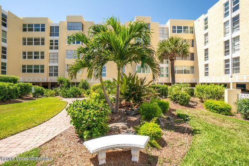 225-4700 Ocean Beach Blvd, Cocoa Beach, FL, 32931-3651 | Card Image