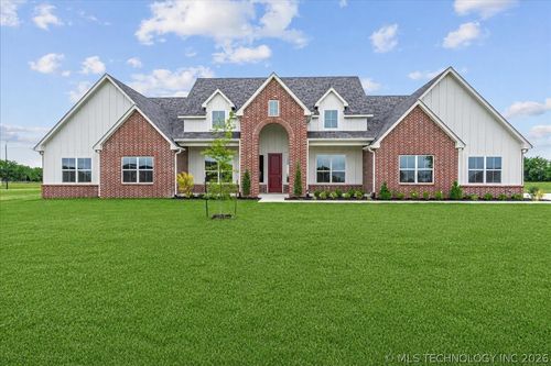 31820 E Two Socks Dr, Broken Arrow, OK, 74014-5098 | Card Image