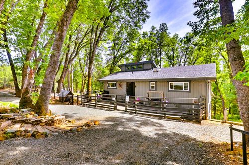 14400 Cherokee Ln, Grass Valley, CA, 95945-8601 | Card Image