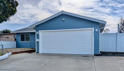 1815 Mini Dr, Vallejo, CA, 94589-1493 | Card Image