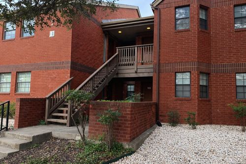 1103-7930 Roanoke Run, San Antonio, TX, 78240-5218 | Card Image