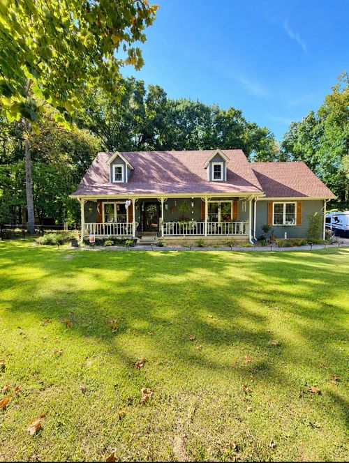 625 Mag A Mor Dr, Lafayette, TN, 37083-1000 | Card Image