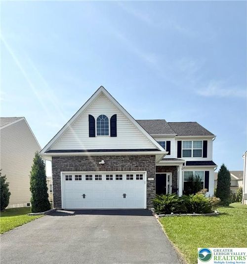 3563 Sweetgum Dr, Nazareth, PA, 18064-8911 | Card Image