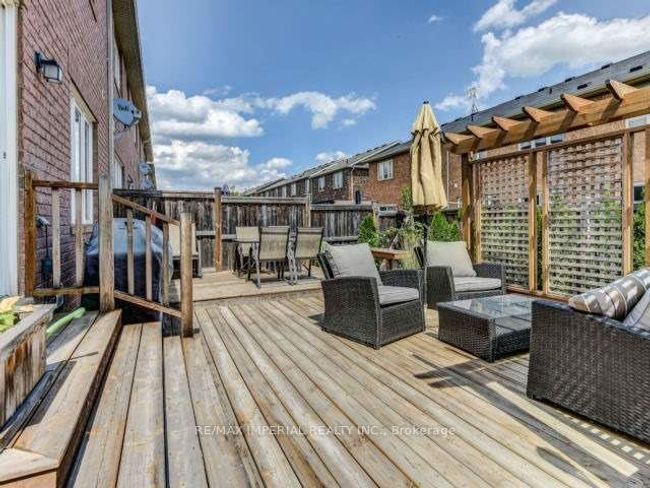 75 Finney Terr, House attached with 3 bedrooms, 3 bathrooms and 1 parking in Milton ON | Image 9