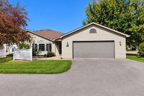d-1705 Carriage Home Dr, Austin, MN, 55912-1387 | Card Image