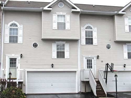 518 Ten Point Ln, Cranberry Twp, PA, 16066-4452 | Card Image