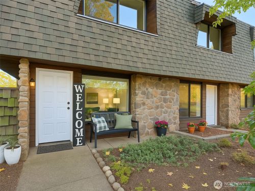 unit-a-20620 76th Ave W, Edmonds, WA, 98026-6810 | Card Image