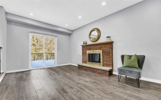 914 Traddles Ave, House other with 4 bedrooms, 3 bathrooms and 2 parking in Oshawa ON | Image 4