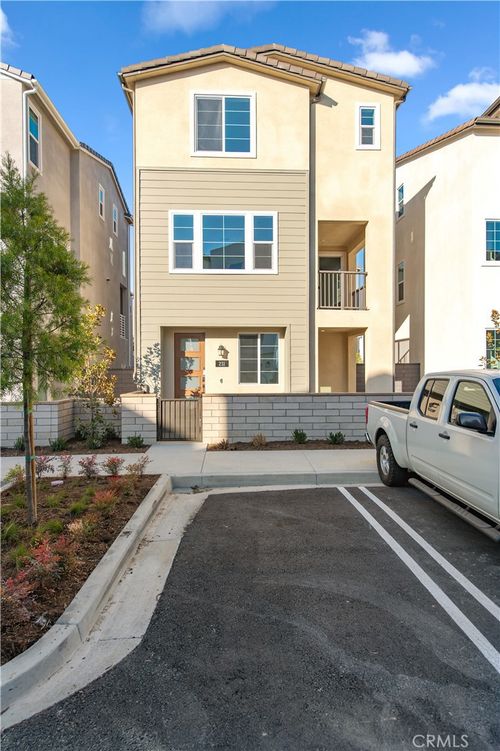 231 Heartland Way, Rancho Mission Viejo, CA, 92694-1717 | Card Image