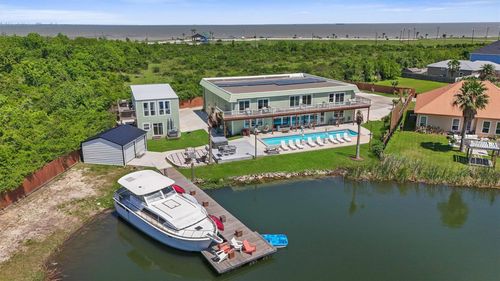 230 Debbie Ln, San Leon, TX, 77539-1936 | Card Image