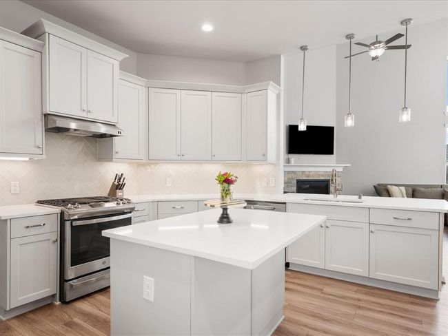 9715 Migrant Hawker Ct, House other with 4 bedrooms, 3 bathrooms and 2 parking in Conroe TX | Image 12