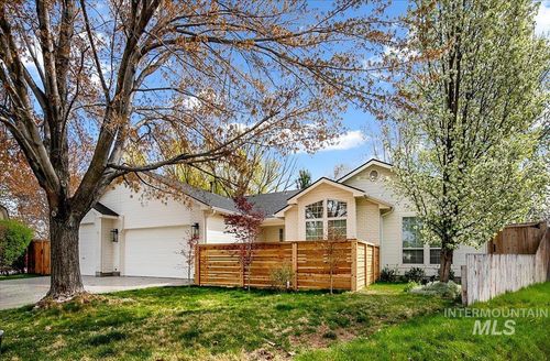 3824 W Aspen Creek Ct, Meridian, ID, 83642-4214 | Card Image