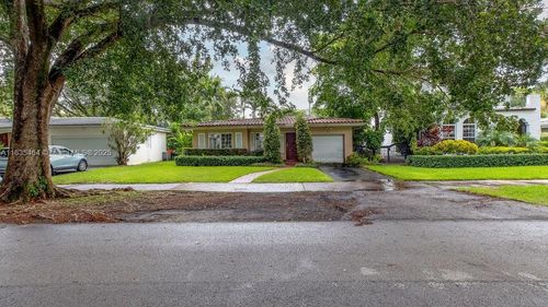 1530 Catalonia Ave, Coral Gables, FL, 33134-6258 | Card Image