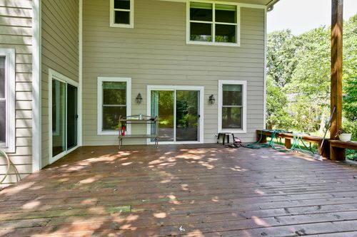 24 Plymouth Ct, Lincolnshire, IL, 60069-3155 | Card Image