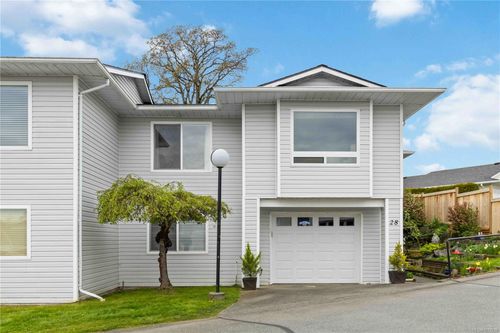 28-4125 Interurban Rd, Victoria, BC, V8Z4W8 | Card Image