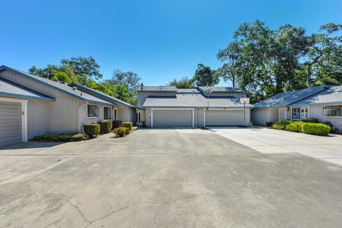 3955 Stonegate Ct, Loomis, CA, 95650-9232 | Card Image