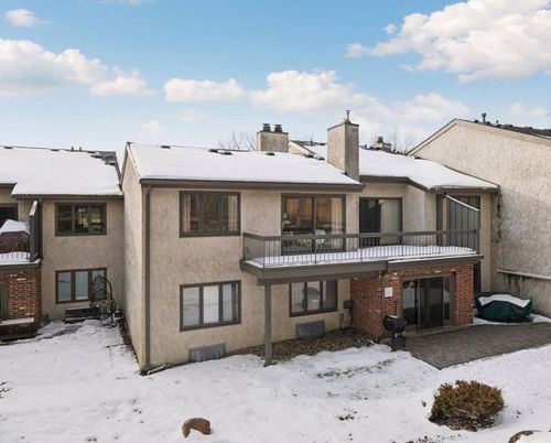 6066 Blake Ridge Rd, Edina, MN, 55436-1904 | Card Image