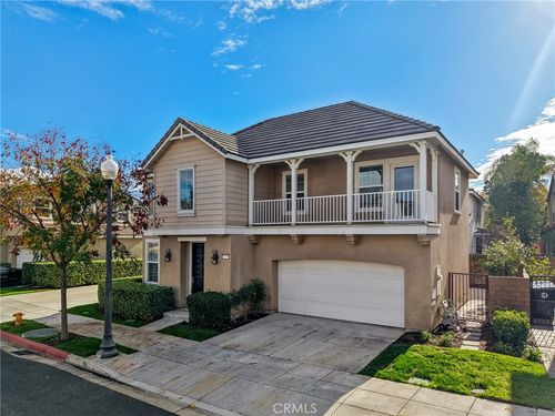 24150 View Pointe Ln, Valencia, CA, 91355-5111 | Card Image