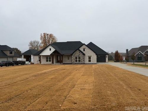 130 Emerald Ln, Greers Ferry, AR, 72067-9240 | Card Image