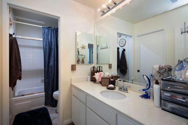 UNIT-152 - 5440 Baltimore Dr, Condo with 2 bedrooms, 1 bathrooms and 2 parking in La Mesa CA | Image 16