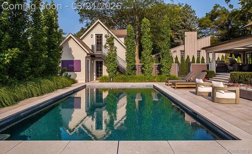 743 W Frank St, Birmingham, MI, 48009-1438 | Card Image