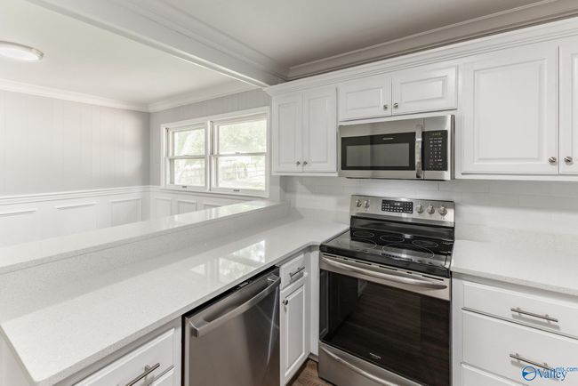 3906 Broadmor Rd Nw, House other with 4 bedrooms, 2 bathrooms and null parking in Huntsville AL | Image 22