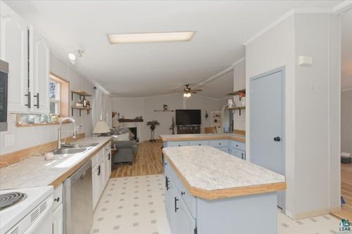 4612 E Valley Brook Rd, Superior, WI, 54880-8042 | Card Image