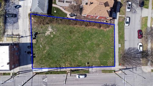 1601 Leverette St, Detroit, MI, 48216-1932 | Card Image