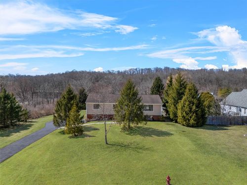 7 Riverdale Dr, Wingdale, NY, 12594-1120 | Card Image