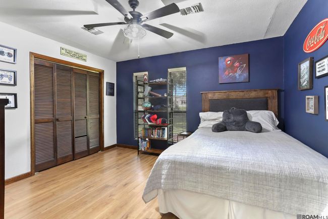 4891 Lakewood Dr, House other with 4 bedrooms, 3 bathrooms and 2 parking in Zachary LA | Image 13