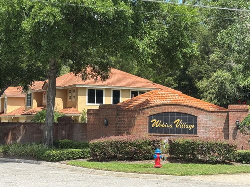 2251 Wekiva Village Ln, APOPKA, FL, 32703-2513 | Card Image
