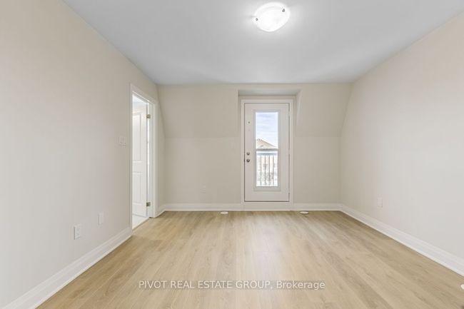 21 Kennisis Way, House attached with 3 bedrooms, 3 bathrooms and 1 parking in Vaughan ON | Image 19