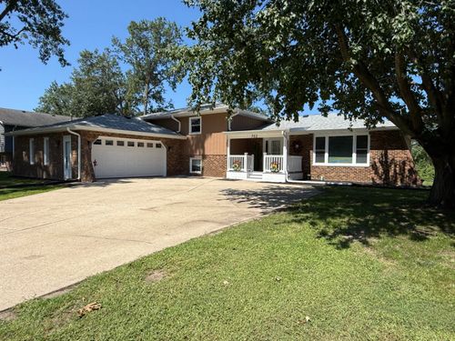 762 Dunewood Dr, Chesterton, IN, 46304 | Card Image
