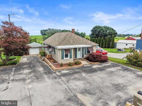 1555 Delta Rd, FELTON, PA, 17322-7716 | Card Image