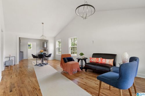 41 1st Ave, BIRMINGHAM, AL, 35217 | Card Image