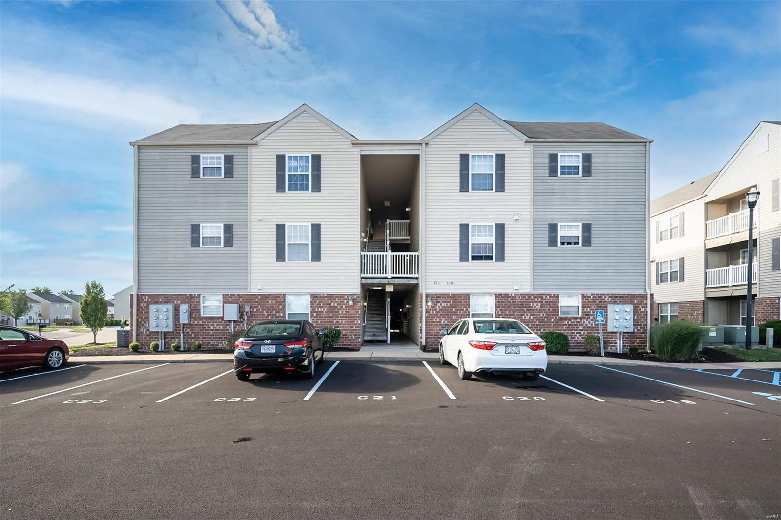 Welsh Dr, Lake Saint Louis, MO 63367